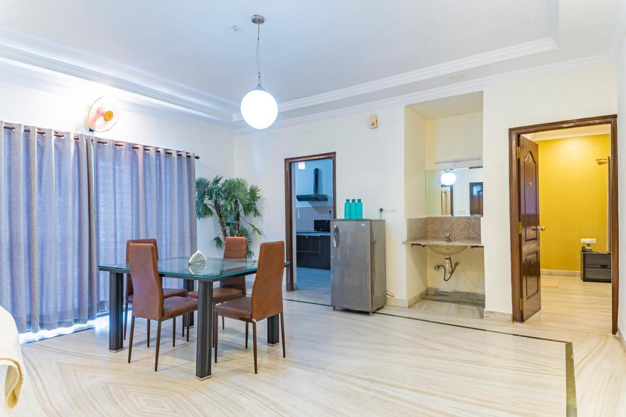 Hotel Athome , Whitefields, Kondapur Haiderabad Buitenkant foto