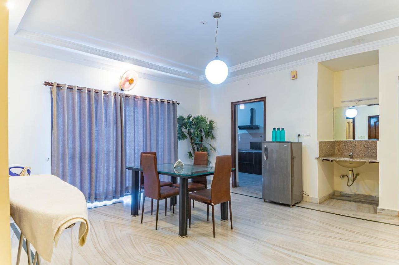 Hotel Athome , Whitefields, Kondapur Haiderabad Buitenkant foto