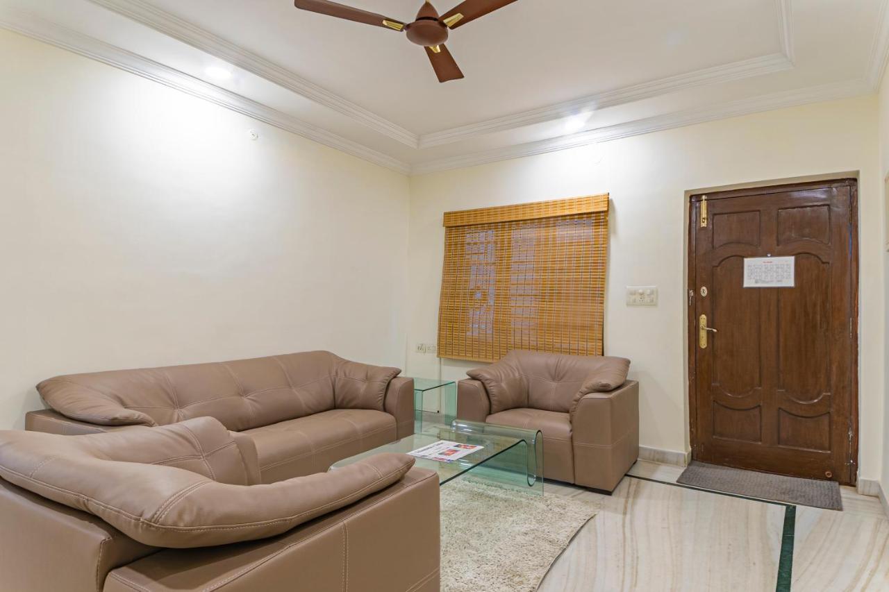 Hotel Athome , Whitefields, Kondapur Haiderabad Buitenkant foto
